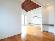 【神奈川県/川崎市麻生区多摩美】川崎市麻生区多摩美1丁目　中古戸建 リビング・ダイニング