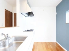 【神奈川県/川崎市麻生区多摩美】川崎市麻生区多摩美1丁目　中古戸建 キッチン