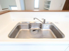 【神奈川県/川崎市麻生区多摩美】川崎市麻生区多摩美1丁目　中古戸建 キッチン：シンク