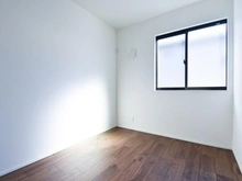 【東京都/稲城市平尾】稲城市平尾4丁目新築戸建　【4号棟】 洋室：約4.5帖