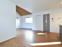 【東京都/稲城市平尾】稲城市平尾4丁目新築戸建　【6号棟】 LDK：約20.6帖