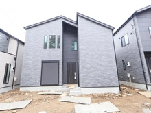 【東京都/稲城市平尾】稲城市平尾4丁目新築戸建　【8号棟】 建築中の外観：全16棟