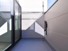 【東京都/稲城市平尾】稲城市平尾4丁目新築戸建　【8号棟】 バルコニー