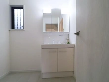 【東京都/町田市金井ヶ丘】金井ヶ丘2丁目中古戸建て 洗面室