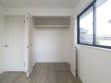 【東京都/町田市金井ヶ丘】金井ヶ丘2丁目中古戸建て 洋室：約6.0帖