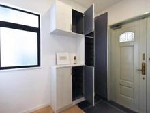 【東京都/町田市金井】町田市金井3丁目戸建て 玄関