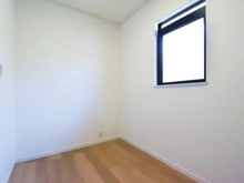 【東京都/町田市金井】町田市金井3丁目戸建て 収納：2階
約3.0帖ウォークインクローゼット