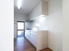 【神奈川県/川崎市麻生区王禅寺東】川崎市麻生区王禅寺東3丁目　中古戸建 キッチン