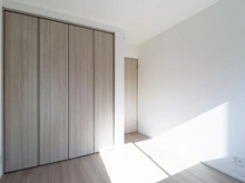 【神奈川県/川崎市麻生区高石】川崎市麻生区高石2丁目　新築戸建 洋室：約5.2帖