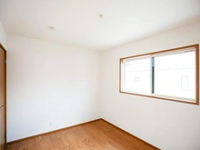 【神奈川県/川崎市多摩区栗谷】川崎市多摩区栗谷4丁目　新築戸建4号棟 洋室：約6.0帖