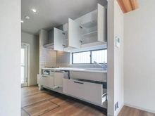 【神奈川県/川崎市麻生区細山】川崎市麻生区細山7丁目　中古戸建 キッチン