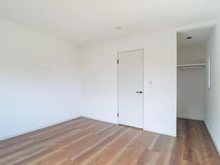 【神奈川県/川崎市麻生区細山】川崎市麻生区細山7丁目　中古戸建 洋室：約8.0帖
ウォークインクローゼット付き