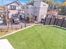 【神奈川県/川崎市麻生区細山】川崎市麻生区細山7丁目　中古戸建 敷地内