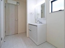 【東京都/府中市若松町】府中市若松町3丁目　新築戸建4号棟 洗面室