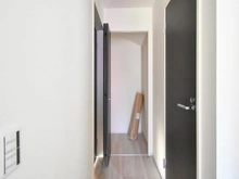 【東京都/町田市大蔵町】町田市大蔵町　新築戸建1号棟 廊下：収納