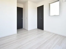 【東京都/町田市大蔵町】町田市大蔵町　新築戸建2号棟 洋室：約5.3帖