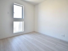 【東京都/町田市大蔵町】町田市大蔵町　新築戸建3号棟 洋室：約4.8帖