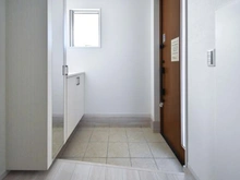 【東京都/町田市大蔵町】町田市大蔵町　新築戸建4号棟 玄関