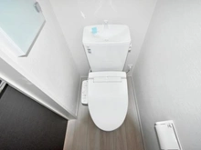 【東京都/町田市大蔵町】町田市大蔵町　新築戸建6号棟 トイレ：1階