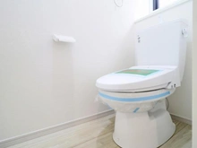 【東京都/町田市三輪町】町田市三輪町　新築戸建 トイレ：1階