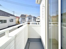 【東京都/町田市野津田町】町田市野津田町　新築戸建2号棟 バルコニー