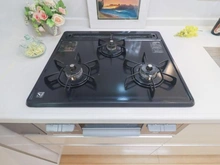 【東京都/町田市鶴川】町田市鶴川4丁目　中古戸建 キッチン：三口コンロ