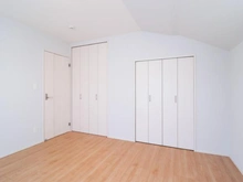 【東京都/町田市鶴川】町田市鶴川4丁目　中古戸建 洋室：約8.0帖