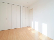 【東京都/町田市鶴川】町田市鶴川4丁目　中古戸建 洋室：約6.0帖