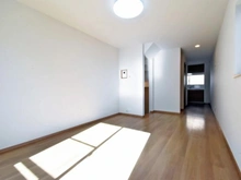 【神奈川県/川崎市多摩区中野島】川崎市多摩区中野島5丁目　中古戸建 LDK：約14.1帖