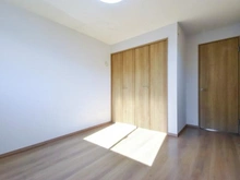 【神奈川県/川崎市多摩区中野島】川崎市多摩区中野島5丁目　中古戸建 洋室：約6.2帖