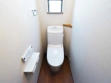 【神奈川県/川崎市多摩区中野島】川崎市多摩区中野島5丁目　中古戸建 トイレ：3階