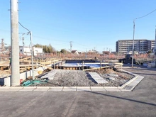 【東京都/稲城市押立】稲城市押立　4号棟 建築中の外観：全13区画