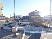 【東京都/稲城市押立】稲城市押立　7号棟 建築中の外観：全13区画