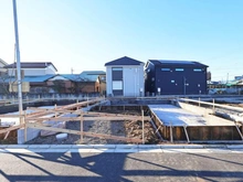 【東京都/稲城市押立】稲城市押立　11号棟 建築中の外観：全13区画