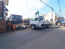 【神奈川県/綾瀬市深谷中】深谷中4丁目新築戸建てB号棟 建築中の外観：全2棟