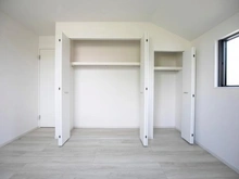 【東京都/稲城市平尾】稲城市平尾2丁目新築戸建て1号棟 洋室：約6.8帖