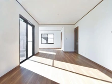 【神奈川県/川崎市麻生区細山】川崎市麻生区細山7丁目　中古戸建 リビング・ダイニング