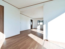 【神奈川県/川崎市麻生区細山】川崎市麻生区細山7丁目　中古戸建 リビング・ダイニング