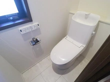 【神奈川県/川崎市多摩区長沢】川崎市多摩区長沢2丁目　新築戸建 トイレ：1階