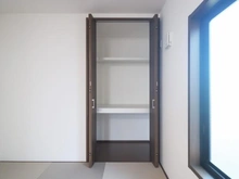 【神奈川県/川崎市多摩区長沢】川崎市多摩区長沢2丁目　新築戸建 畳コーナー：約4.5帖