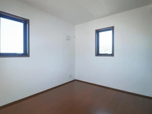 【神奈川県/川崎市多摩区長沢】川崎市多摩区長沢2丁目　新築戸建 洋室：約6.0帖