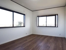 【神奈川県/川崎市麻生区片平】川崎市麻生区片平4丁目　中古戸建 洋室：約6.0帖