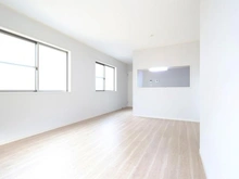 【神奈川県/川崎市麻生区高石】川崎市麻生区高石4丁目　中古戸建 LDK：約16.1帖