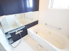 【神奈川県/川崎市麻生区高石】川崎市麻生区高石4丁目　中古戸建 浴室