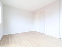 【神奈川県/川崎市麻生区高石】川崎市麻生区高石4丁目　中古戸建 洋室：約7.2帖