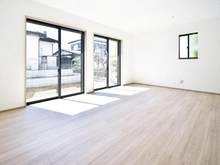 【東京都/町田市鶴川】町田市鶴川4丁目　新築戸建A号棟 リビング・ダイニング