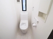 【神奈川県/川崎市多摩区南生田】川崎市多摩区南生田3丁目　C棟 トイレ：1階