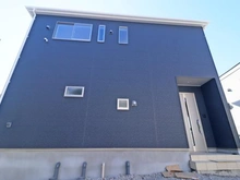 【神奈川県/川崎市麻生区東百合丘】川崎市麻生区東百合丘1丁目　新築戸建 建築中の外観