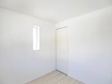 【神奈川県/川崎市麻生区東百合丘】川崎市麻生区東百合丘1丁目　新築戸建 洋室：約4.5帖