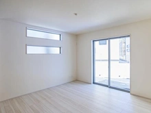 【東京都/稲城市若葉台】稲城市若葉台1丁目　新築戸建5号棟 リビング・ダイニング：床暖房付き